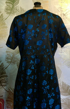 Load image into Gallery viewer, Black & Blue Roses Dress