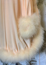 Load image into Gallery viewer, Lucie Ann Marabou Trim Babydoll Robe