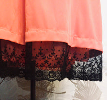 Load image into Gallery viewer, Pink & Black Peignoir Set