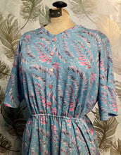 Load image into Gallery viewer, 1970’s Feather Print Dress