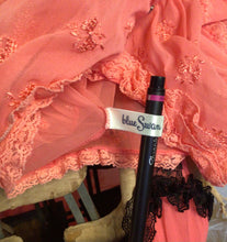 Load image into Gallery viewer, Pink & Black Peignoir Set