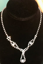 Load image into Gallery viewer, Rhinestone Drop Necklace