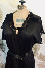 Load image into Gallery viewer, Black Vamp Set