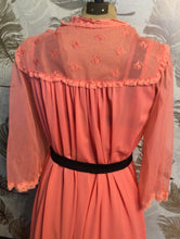 Load image into Gallery viewer, Pink & Black Peignoir Set