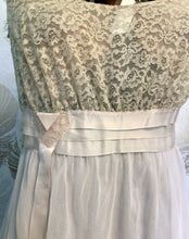 Load image into Gallery viewer, Ivory & Pink Charmode