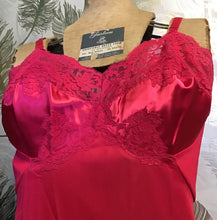 Load image into Gallery viewer, Magenta Gossard Artemis Slip