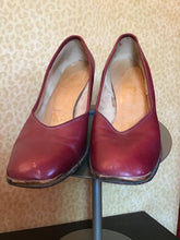 Load image into Gallery viewer, Red Heels with Gold Accents