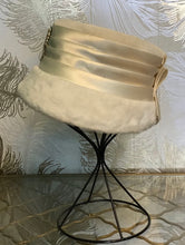 Load image into Gallery viewer, White Fuzzy Cloche Hat with Arrows
