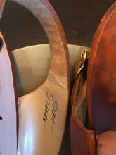 Load image into Gallery viewer, Palizzio New York Kitten Pumps