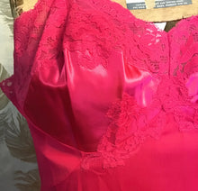Load image into Gallery viewer, Magenta Gossard Artemis Slip