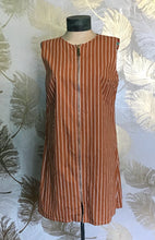 Load image into Gallery viewer, 60’s Reversible Shift Dress