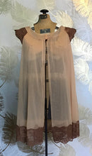 Load image into Gallery viewer, Vanity Fair Peach Robe with Brown Lace