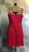 Load image into Gallery viewer, Magenta Gossard Artemis Slip