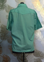 Load image into Gallery viewer, 60’s Turquoise Button Down