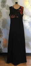 Load image into Gallery viewer, 60’s Floral & Black Maxi Dress