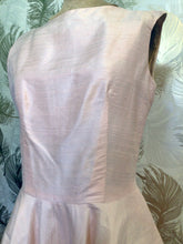 Load image into Gallery viewer, Pink 50’s Fit & Flare