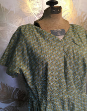 Load image into Gallery viewer, Green Geometric Cotton Dress