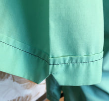Load image into Gallery viewer, 60’s Turquoise Button Down