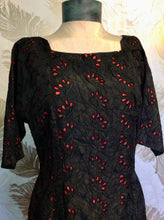 Load image into Gallery viewer, 50’s Black & Red Eyelet Dress
