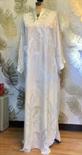 Load image into Gallery viewer, 1960’s Lucie Ann Caftan
