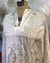 Load image into Gallery viewer, 1960’s Lucie Ann Caftan