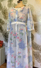 Load image into Gallery viewer, Miss Elaine Floral & Lace