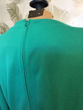 Load image into Gallery viewer, 70’s Green Leslie Fay Dress