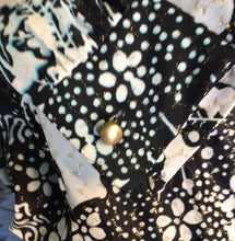 Load image into Gallery viewer, 60’s Metallic & Black Maxi Dress