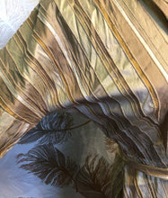 Load image into Gallery viewer, Mid Century Dressing Gown