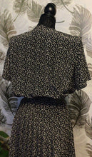 Load image into Gallery viewer, Black & White Leslie Fay Dress