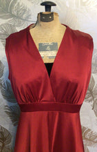Load image into Gallery viewer, 1970’s Deep Red V-Neck Dress
