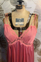 Load image into Gallery viewer, Rose Pink Henson Kickernick Set
