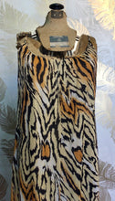 Load image into Gallery viewer, Lucie Ann Tiger Nightgown
