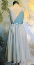Load image into Gallery viewer, 1960’s Dutchmaid Blue &amp; White Set
