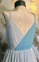 Load image into Gallery viewer, 1960’s Dutchmaid Blue &amp; White Set
