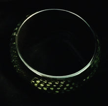 Load image into Gallery viewer, Lucite Black &amp; Green Feather Bangle Bracelet
