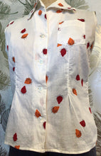 Load image into Gallery viewer, Strawberry Print Sleeveless Shirt
