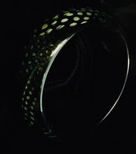 Load image into Gallery viewer, Lucite Black &amp; Green Feather Bangle Bracelet
