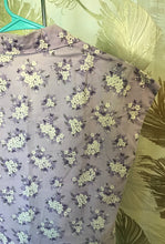 Load image into Gallery viewer, Lilac Flowered Sleeveless Blouse
