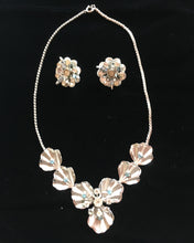 Load image into Gallery viewer, Silver Floral Necklace and Earring Set
