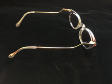 Load image into Gallery viewer, Gray Cat Eye Sunglasses
