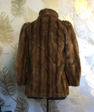 Load image into Gallery viewer, Tissavel Faux Fur
