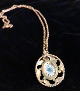 60’s Glass Pendant Necklace