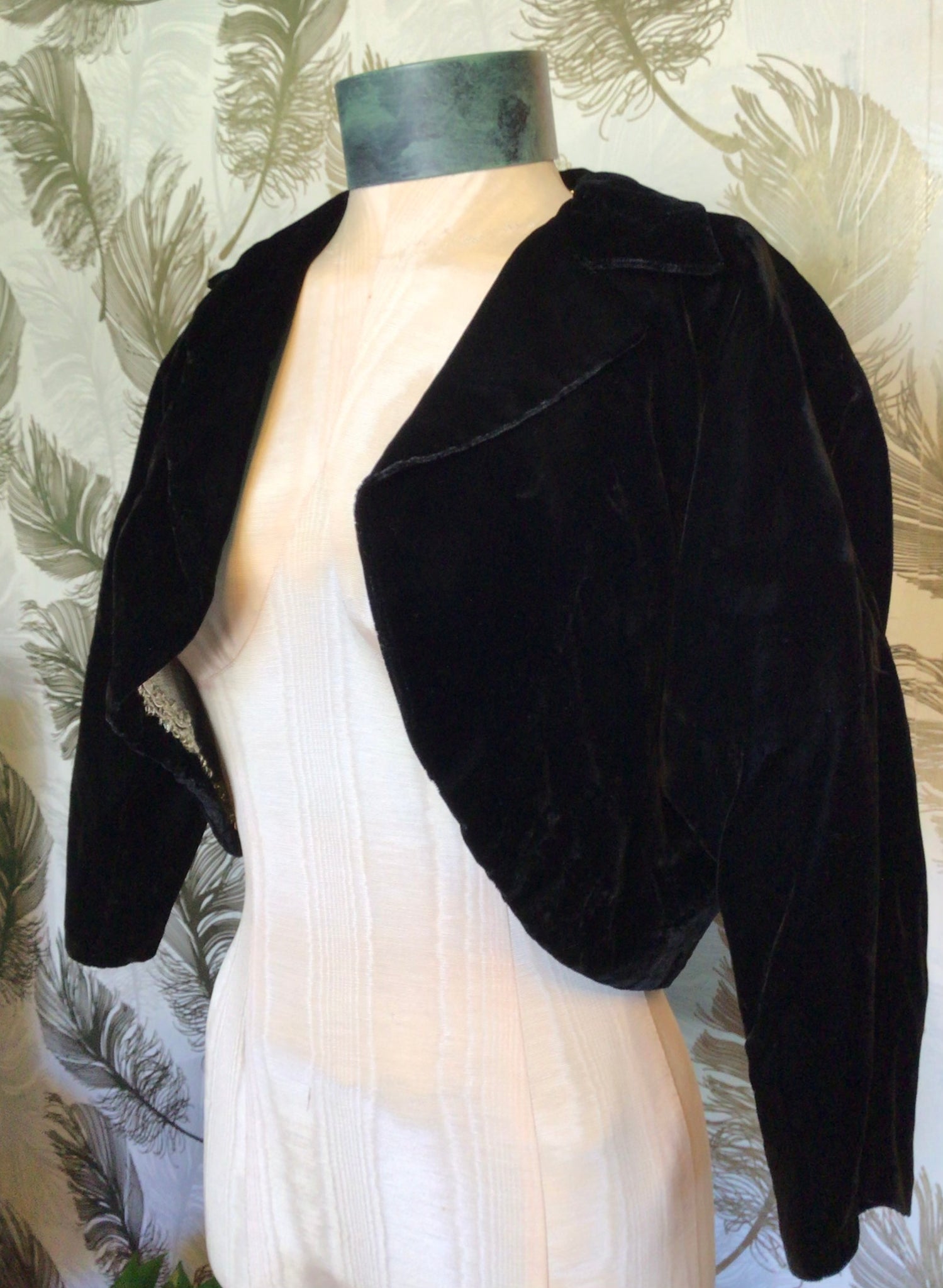 Velvet bolero outlet jacket