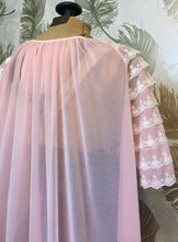 Load image into Gallery viewer, Pink &amp; White Peignoir
