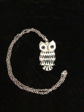 Load image into Gallery viewer, Owl Necklace

