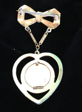 Load image into Gallery viewer, Heart Bubble Locket
